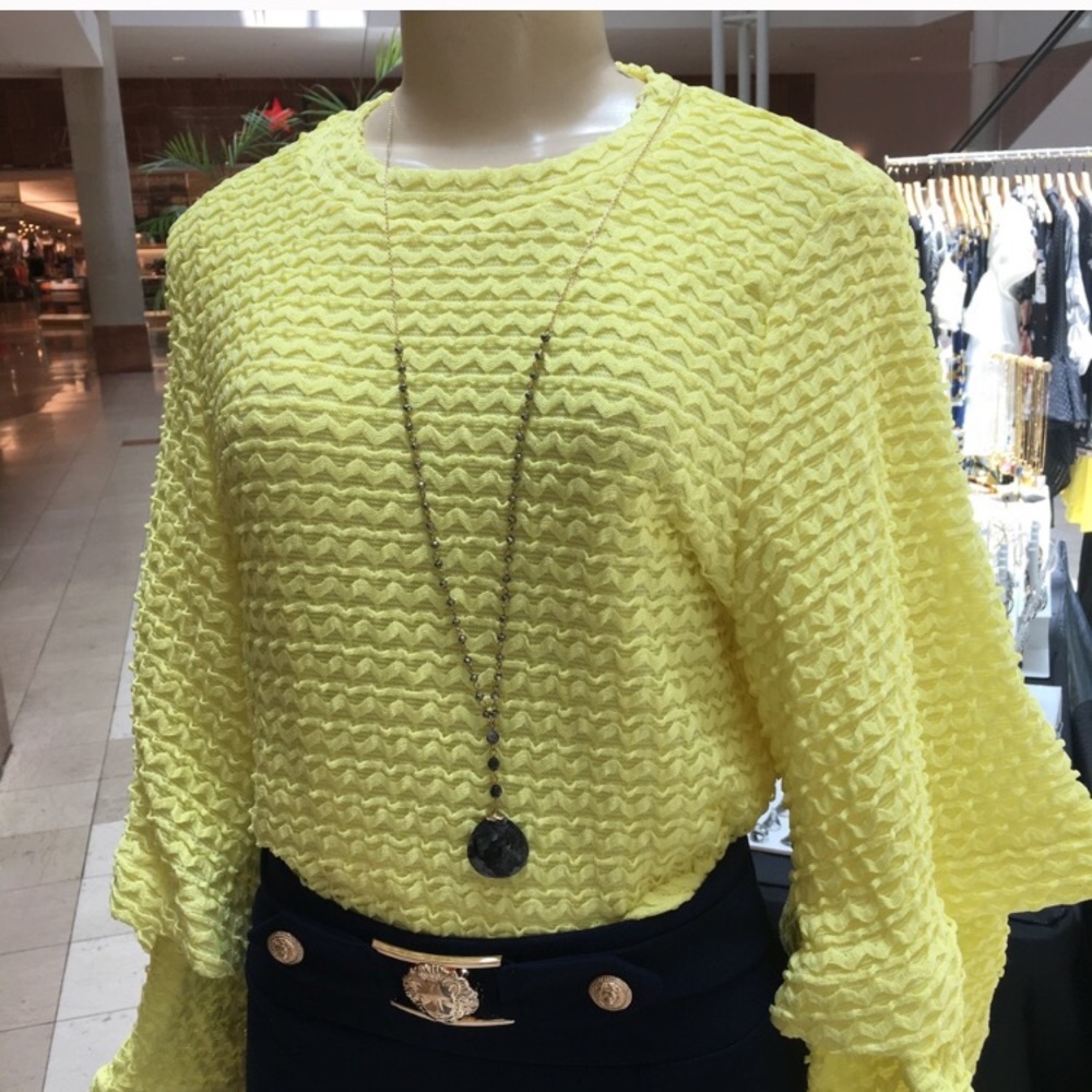 NEW! Hello Dramatic Sleeve Top - Picture 3 of 4